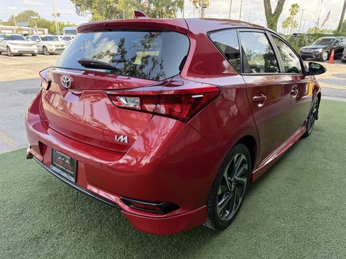 Used 2017 Toyota Corolla iM FWD image 7