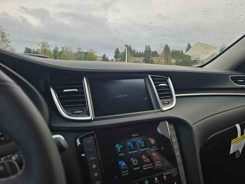 New 2025 INFINITI QX50 Pure image 27