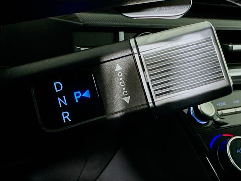 Used 2025 Hyundai Santa Fe SEL image 24