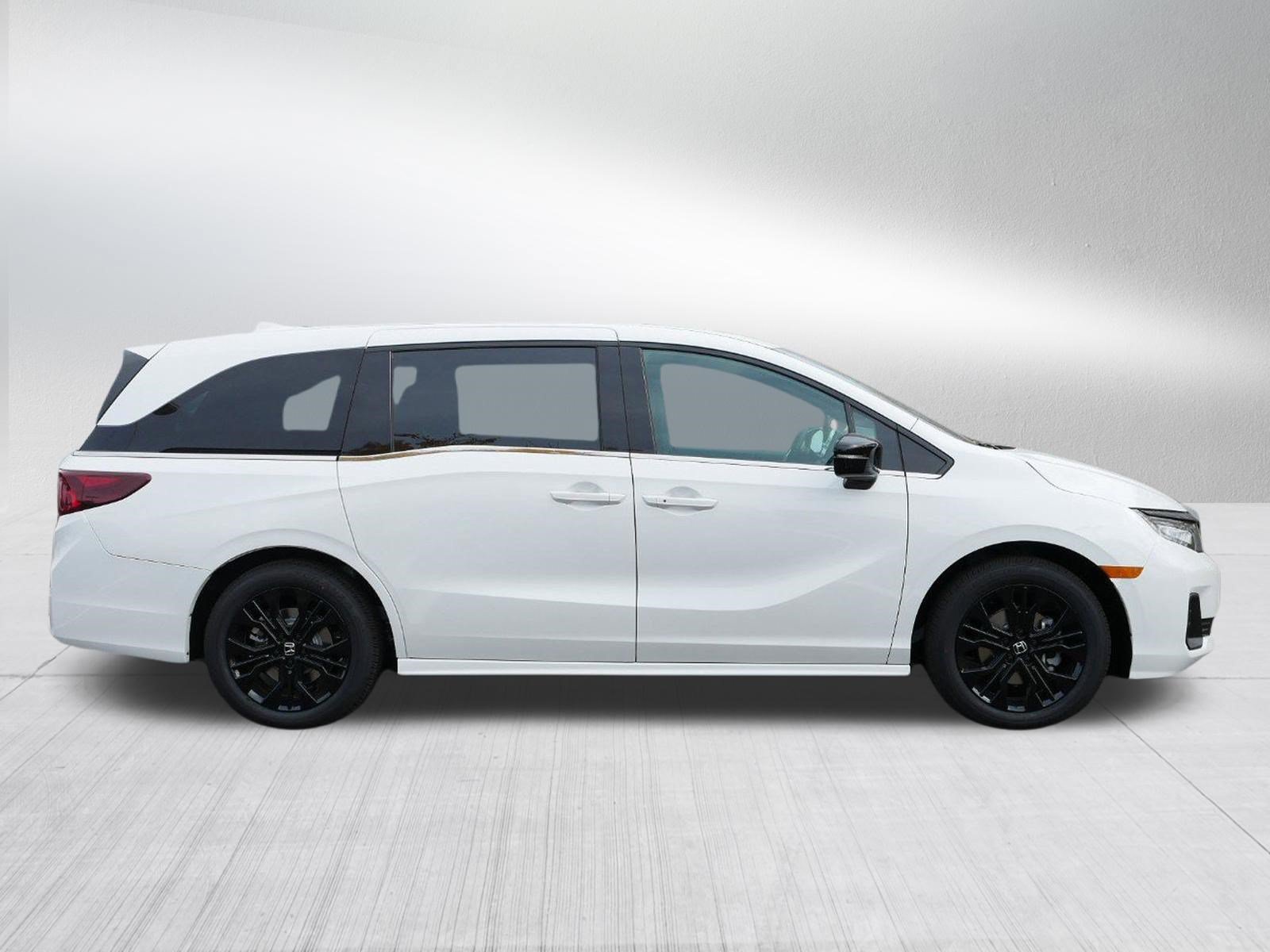 New 2026 Honda Odyssey Sport-L image 8