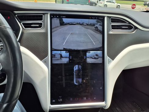 Used 2017 Tesla Model S 75D AWD/4WD image 26