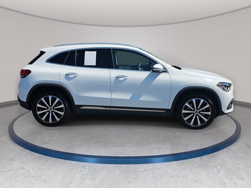 Used 2023 Mercedes-Benz GLA 250 image 4