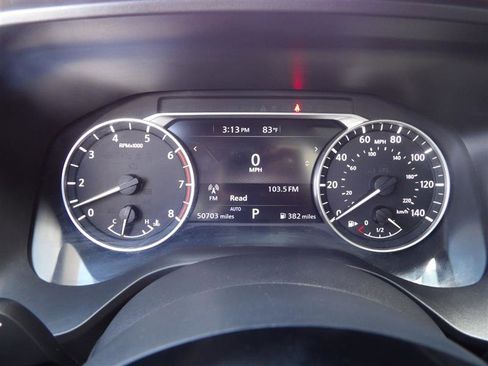 Used 2021 Nissan Rogue SV w/ Premium Package image 24