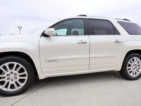 Used 2015 GMC Acadia Denali image 35