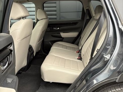 Used 2023 Honda CR-V EX-L image 6