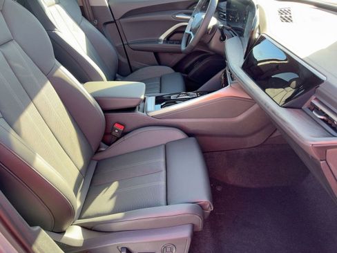 New 2025 Audi Q5 Premium Plus image 30