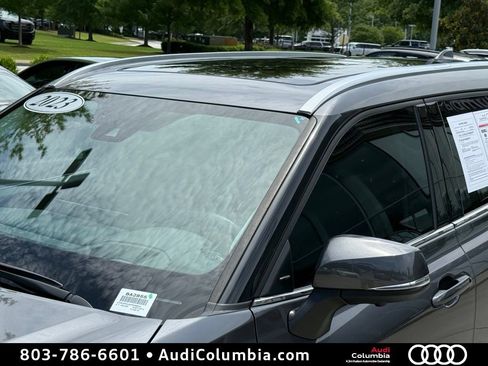 Used 2023 Toyota Highlander Platinum FWD image 10