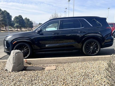 Used 2024 Hyundai Palisade Calligraphy image 6