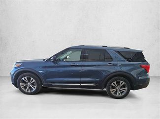Used 2020 Ford Explorer Platinum video 2