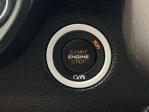 Used 2020 RAM 1500 Big Horn AWD/4WD image 38