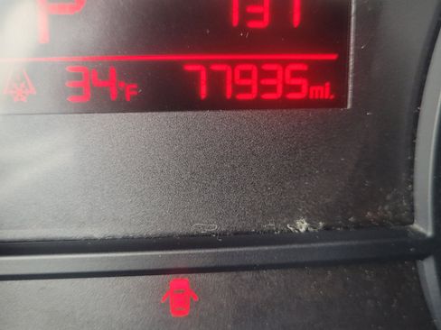 Used 2018 Kia Sedona L image 15