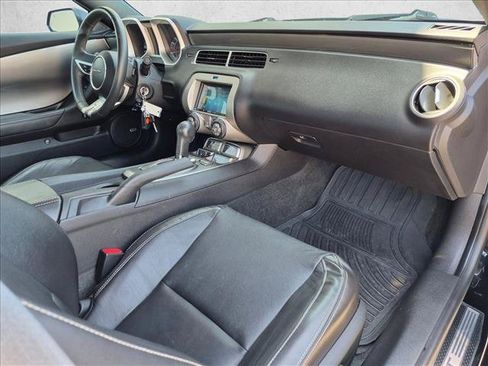 Used 2010 Chevrolet Camaro SS w/ RS Package RWD image 20
