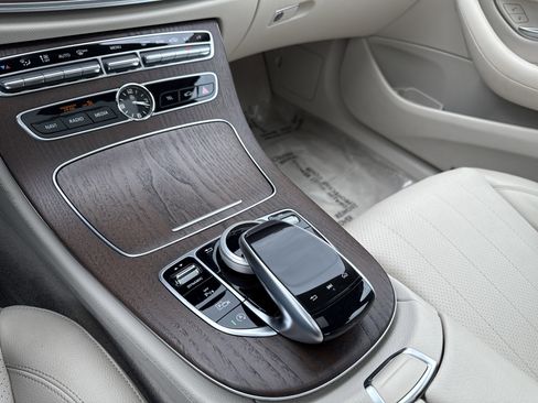 Used 2018 Mercedes-Benz E 300 4MATIC w/ Premium 1 Package image 23