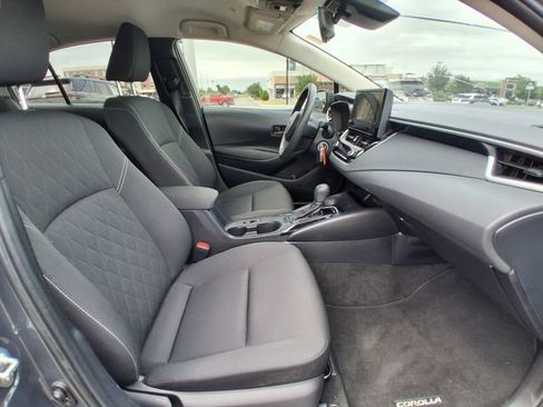 Used 2024 Toyota Corolla LE FWD image 12