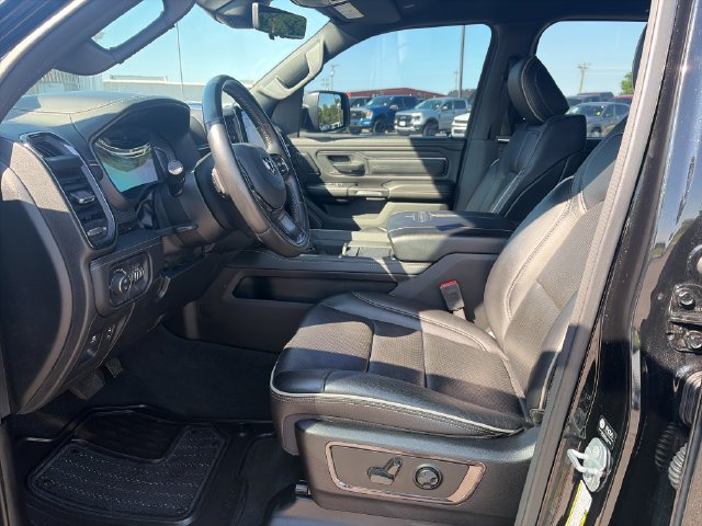 Used 2023 RAM 1500 Limited AWD/4WD image 10
