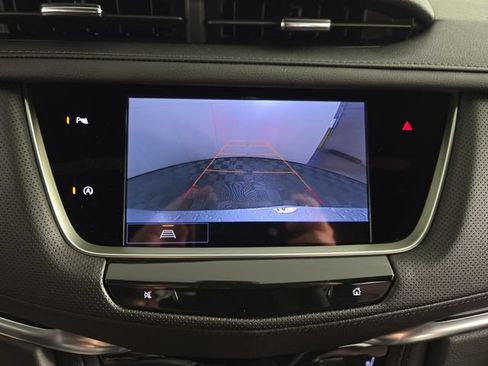 Used 2025 Cadillac XT5 Premium Luxury AWD/4WD image 14