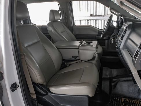 Used 2017 Ford F350 XL w/ Power Equipment Group RWD image 29