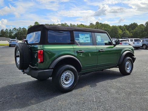 New 2025 Ford Bronco 4-Door image 13