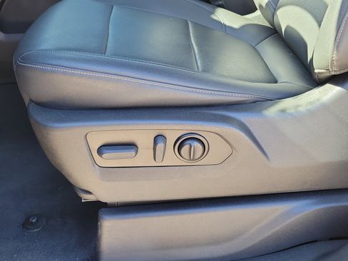 Used 2022 Chevrolet Silverado 1500 LTZ image 20