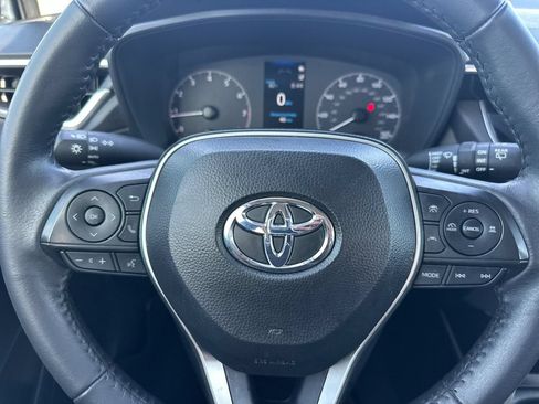 Used 2024 Toyota Corolla Cross LE w/ Moonroof Package FWD image 23