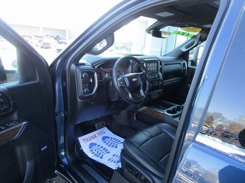 Used 2020 Chevrolet Silverado 2500 High Country image 18
