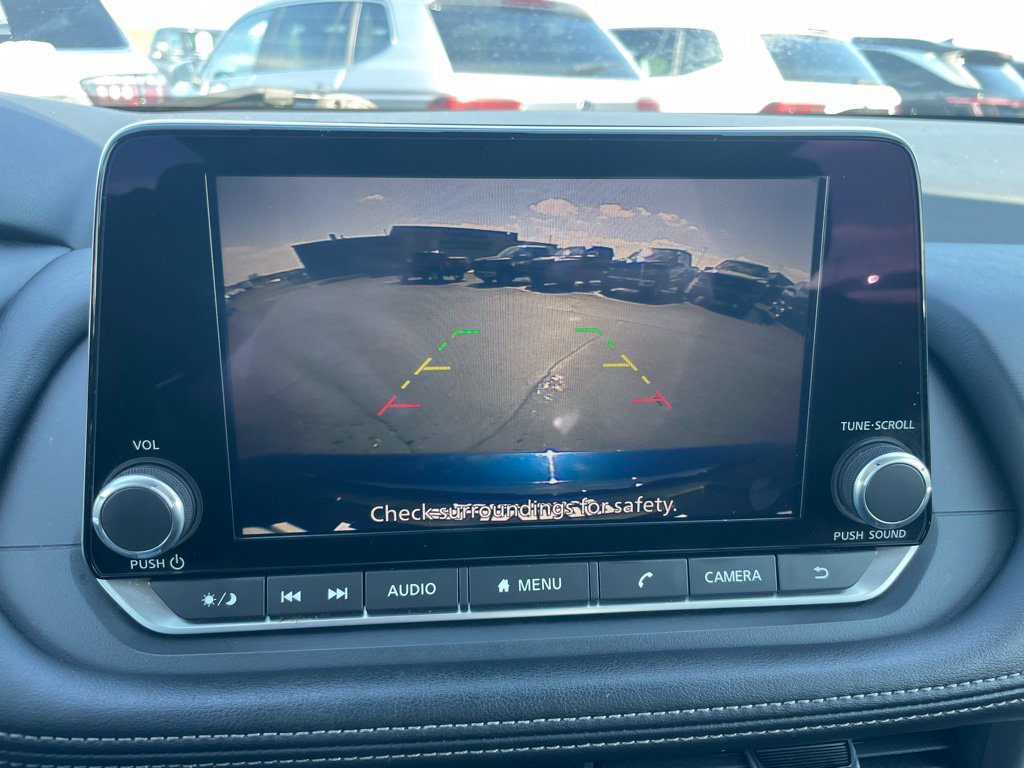 Used 2024 Nissan Rogue SV FWD image 18