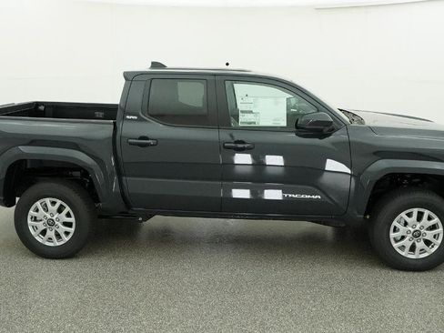 New 2026 Toyota Tacoma SR5 RWD image 14