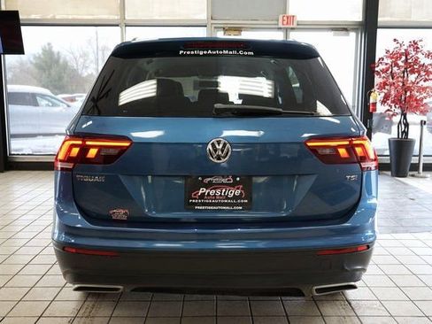 Used 2018 Volkswagen Tiguan S image 15