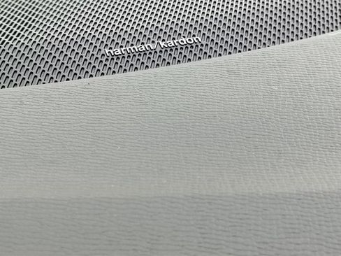 Certified 2024 Volvo XC90 T8 Plus w/ Protection Package Premier image 20