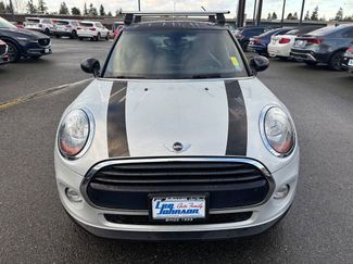 Used 2016 MINI Cooper 4-Door Hardtop video 2