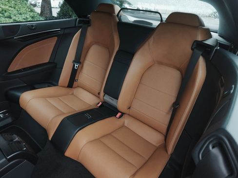 Used 2016 Mercedes-Benz E 400 Cabriolet w/ Premium 3 Package image 16