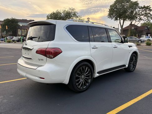 Used 2017 INFINITI QX80 4WD w/ Driver Assistance Package image 9
