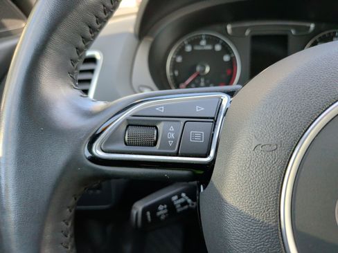 Used 2018 Audi Q3 2.0T Premium Plus image 24