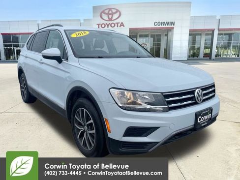 Used 2018 Volkswagen Tiguan SE FWD image 1