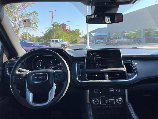 Used 2023 GMC Yukon SLT w/ SLT Luxury Package RWD image 14