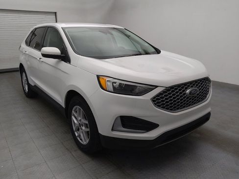Used 2023 Ford Edge SEL image 13
