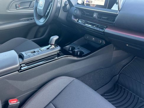 New 2026 Toyota Prius Plug-In Hybrid image 18