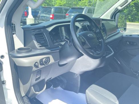 Used 2025 Ford Transit 250 Low Roof w/ Exterior Upgrade Package RWD image 10
