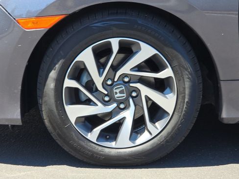 Used 2016 Honda Civic EX image 25