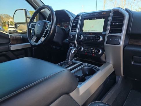 Used 2018 Ford F150 Lariat w/ Equipment Group 502A Luxury image 20