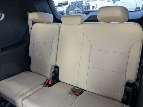 New 2026 Buick Enclave Preferred w/ Power Package image 25