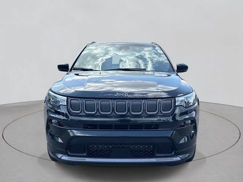 Used 2022 Jeep Compass High Altitude AWD/4WD image 32