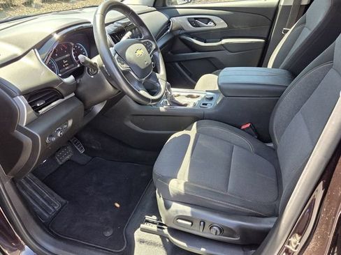 Certified 2021 Chevrolet Traverse LT AWD/4WD image 9