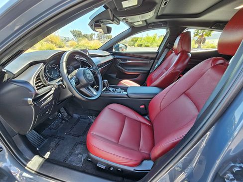 Used 2026 MAZDA MAZDA3 Carbon AWD/4WD image 16