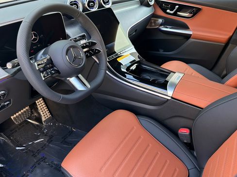 New 2026 Mercedes-Benz GLC 300 4MATIC image 9