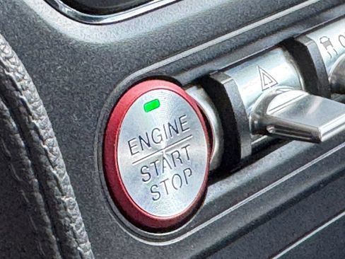 Used 2019 Ford Mustang GT Premium RWD image 19