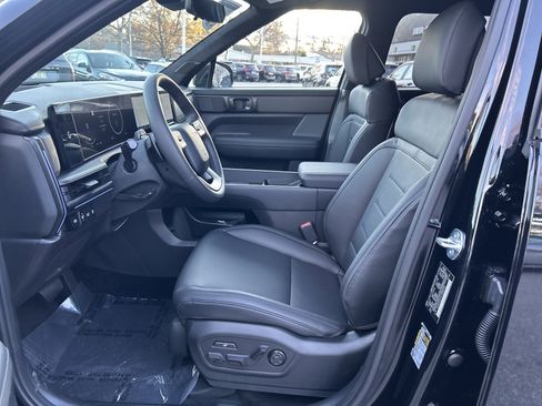 New 2026 Hyundai Santa Fe Calligraphy image 4