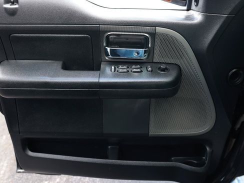 Used 2004 Ford F150 4x4 SuperCrew image 39