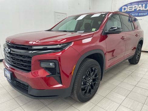 New 2026 Chevrolet Traverse LT w/ Midnight/Sport Edition AWD/4WD image 18