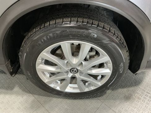 Used 2021 Nissan Rogue Sport S image 30